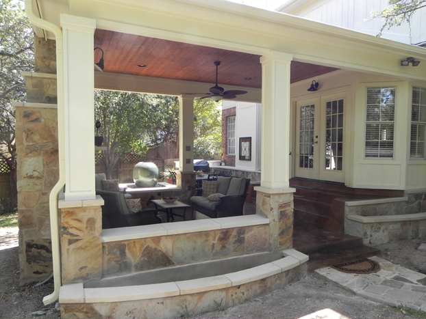 Austin_covered_patio_with_outdoor_fireplace