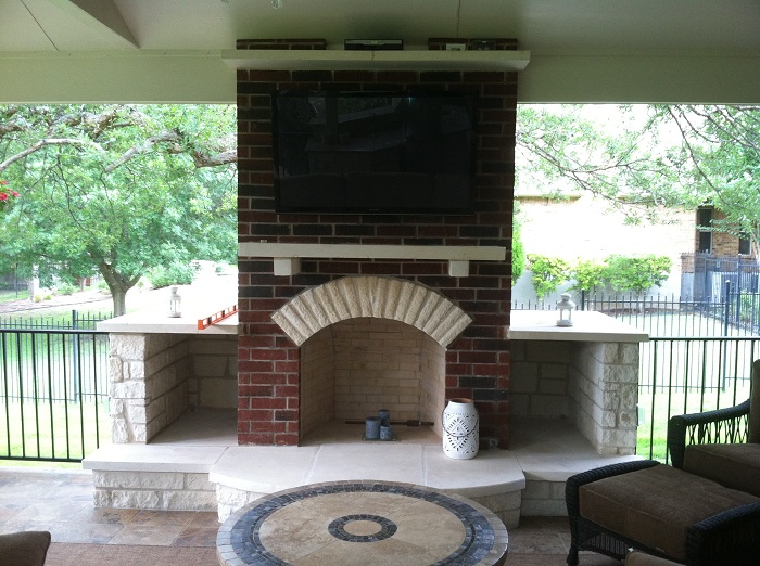 Austin outdoor fireplace builder